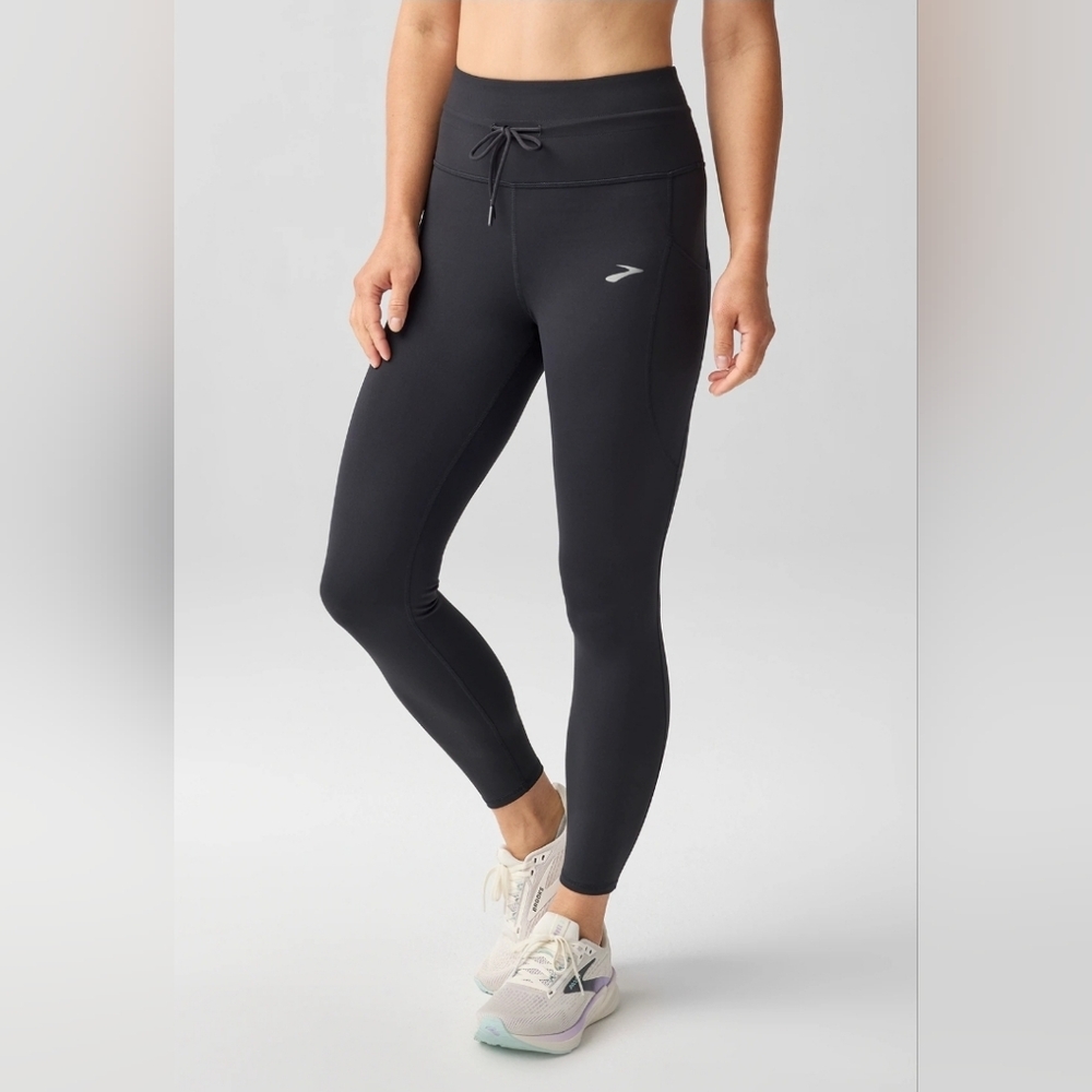 Brooks Women's Luxe Tights, featuring buttery-soft Fabric Size Medium
